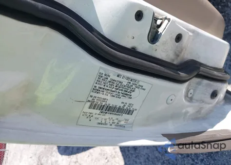 2005 Mercury Grand Marquis Gs from USA, damaged, VIN 2MEFM74W95X668473